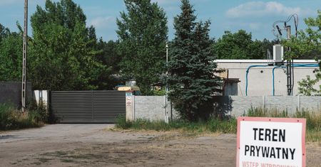 Śmierć Ukraińca wywiezionego do lasu. Jego rodzina otrzyma nie tylko pieniądze