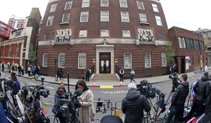 Relacja na żywo sprzed szpitala, w którym urodziła księżna Kate. Bądźcie z nami!