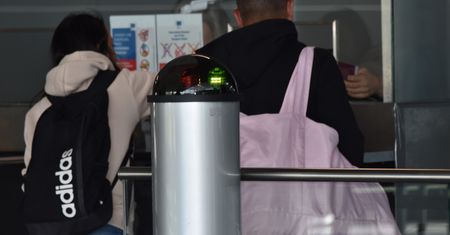 Syryjczyk udawał Szweda przylatując z Grecji do Polski
