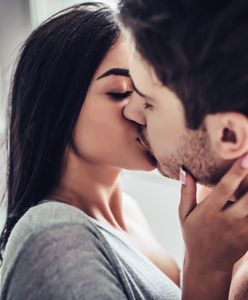Całowanie może przenosić groźną chorobę. Naukowcy nie mają wątpliwości