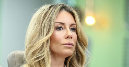 Małgorzata Rozenek kusi w seksownej sesji zdjęciowej. W roli głównej biust