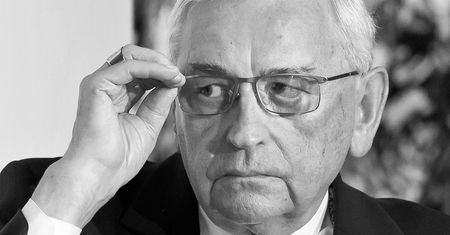 Bp Tadeusz Pieronek nie żyje. Miał 84 lata
