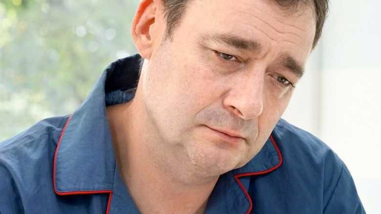 Jacek Rozenek smutny