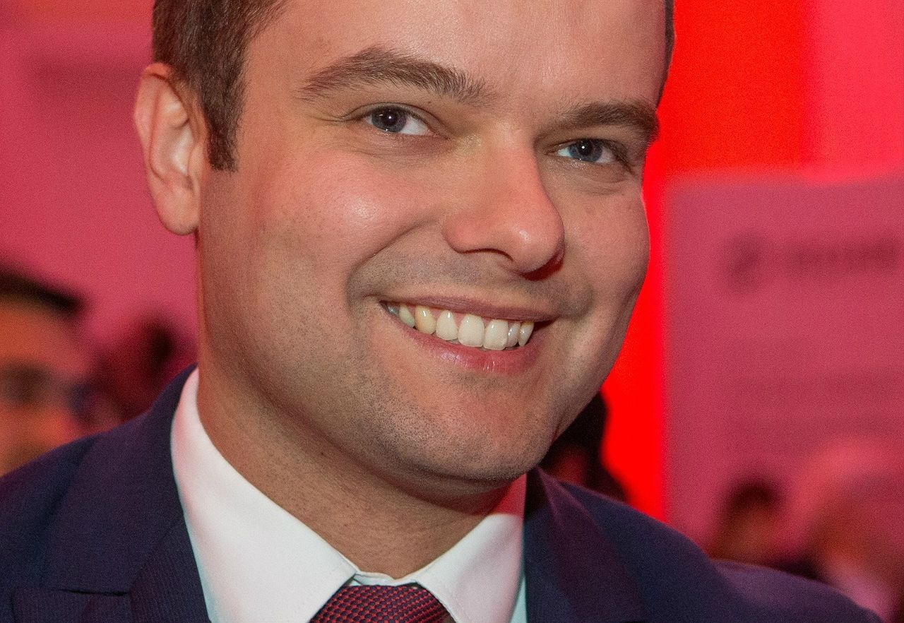 Bochenek ma nową pracę, a w sieci żart za żartem. "Pogodynek pełnomocnikiem rządu ds. likwidacji lutego i marca"