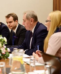 Od pogodynka do marszałka. Rafał Bochenek chce awansu i czeka na decyzję Jarosława Kaczyńskiego