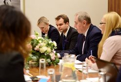 Od pogodynka do marszałka. Rafał Bochenek chce awansu i czeka na decyzję Jarosława Kaczyńskiego