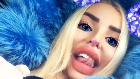 Anella w naturalnym futrze.