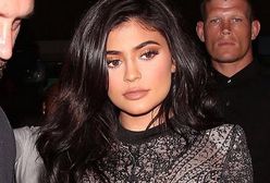 Kylie Jenner bez 11 warstw makijażu