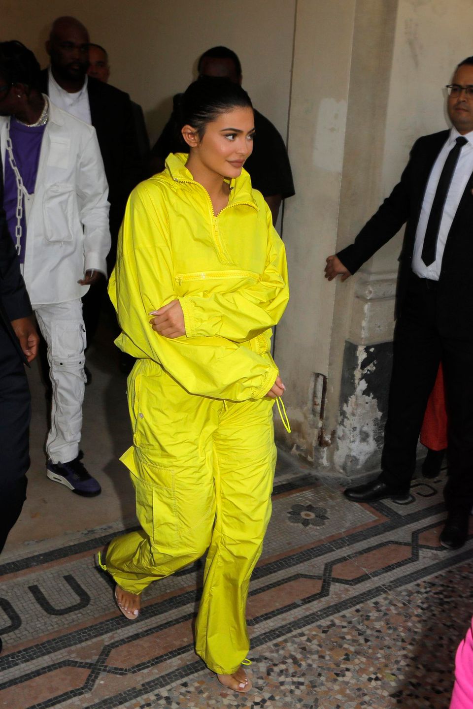 Kylie Jenner – pokaz Louis Vuitton 2018 w Paryżu