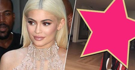 WOW! Kardashianka przebrana za Christinę Aguilerę! [WIDEO]