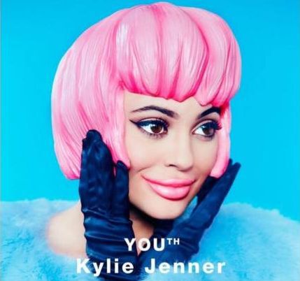 Kylie Jenner jako plastikowa lalka w "Paper Magazine"