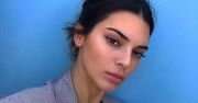 Kendall Jenner rozebrała się na śniegu. Pozuje w stroju kąpielowym