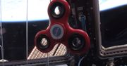 Jedyne ciekawe nagranie z użyciem fidget spinnera jakie zobaczysz. NASA zabrało go w kosmos