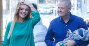 Apoloniusz Tajner z żoną wprowadzili się do nowego domu. Paparazzi wytropili, gdzie i jak mieszkają