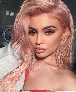 Stare zdjęcia Kylie Jenner wprawiają w zdumienie. Nie przypomina dawnej siebie