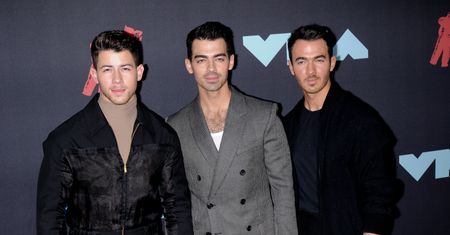 Jonas Brothers odwiedzili fankę w szpitalu. Nastolatka nie mogła pojawić się na koncercie