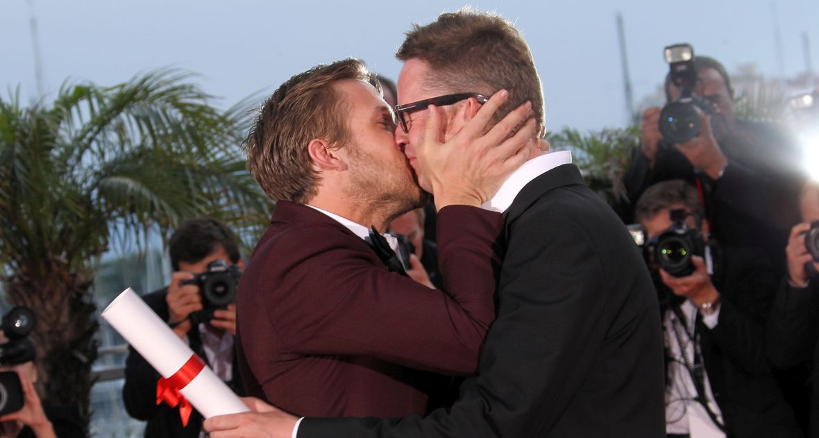 W 2011 roku Ryan Gosling złożył na ustach reżysera Nicolasa Windinga-Refna, z którym stworzyli "Drive", soczysty pocałunek na oczach fotoreporterów. 
