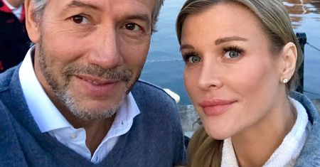 Joanna Krupa pokazała urocze zdjęcie z domowego zacisza. "Tatuś i jego księżniczka". Rozkoszna Asha kradnie kadr