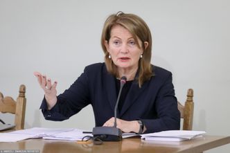 Elżbieta Chojna-Duch znika z mediów, z Trybunału Konstytucyjnego nie chce rezygnować. SMS od rodziny zignorowała