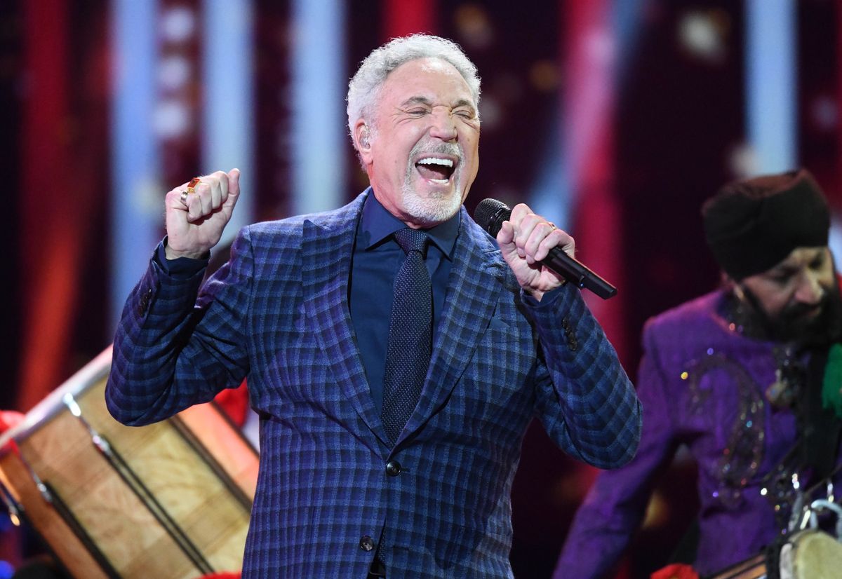 Tom Jones trafił do szpitala. "Stan jego zdrowia określany jest jako dobry"