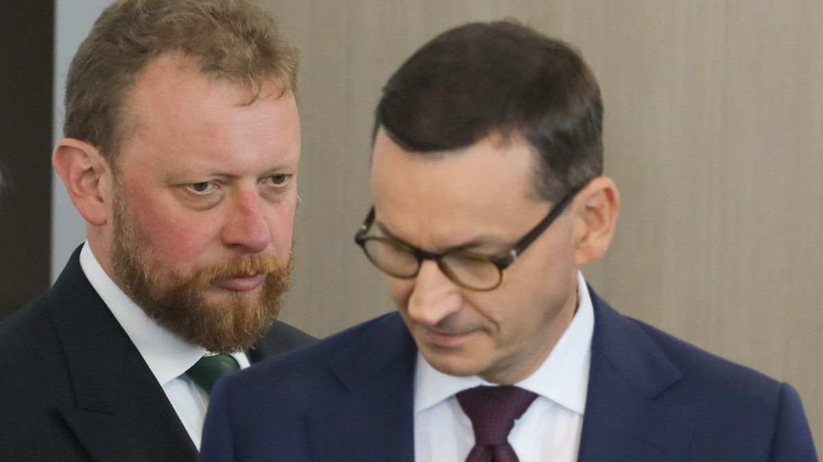 Łukasz Szumowski i Mateusz Morawiecki. Opłata cukrowa ma się pojawić już w 2020 roku