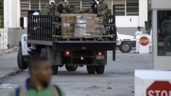 Amerykańscy żołnierze w Port-au-Prince