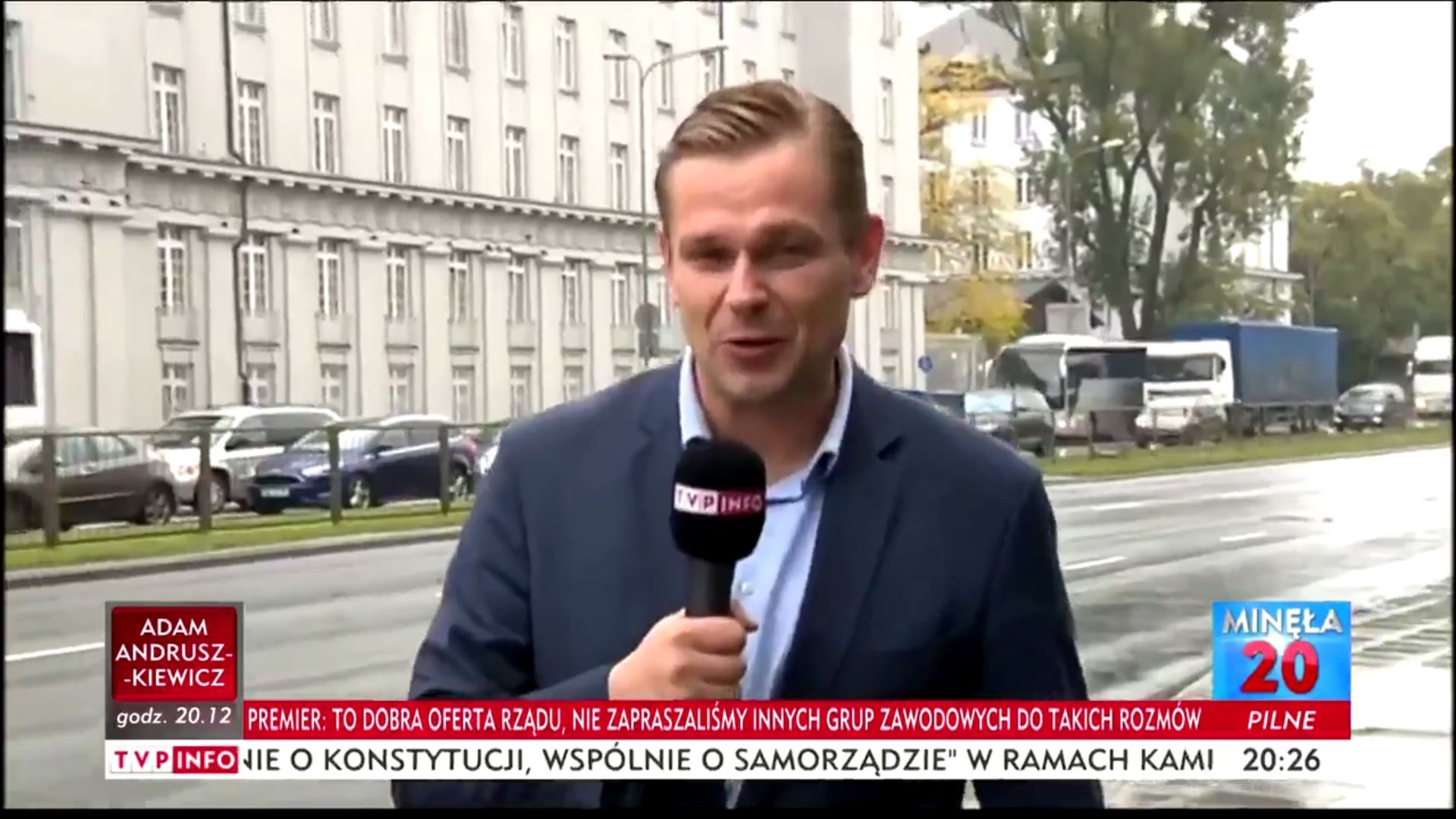 Łukasz Sitek, nowa gwiazda TVP Info.