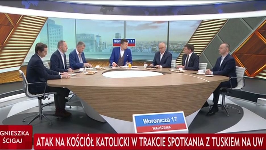 W studiu TVP Info spierano się o piątkowe wystąpienia na UW