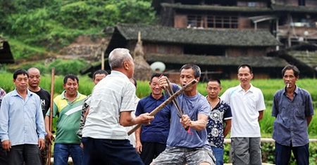 W tej miejscowości wszyscy znają kung-fu