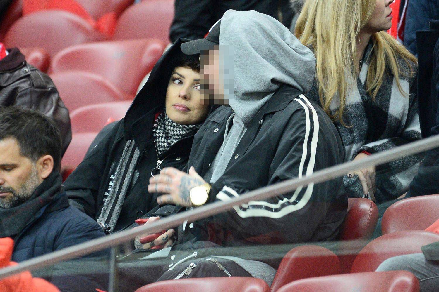 Dorota Gardias na meczu Polska-Słowenia w towarzystwie tajemniczego mężczyzny