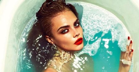 Cara Delevingne pokazała nagie zdjęcie z przeszłości. Modelka znów szokuje!