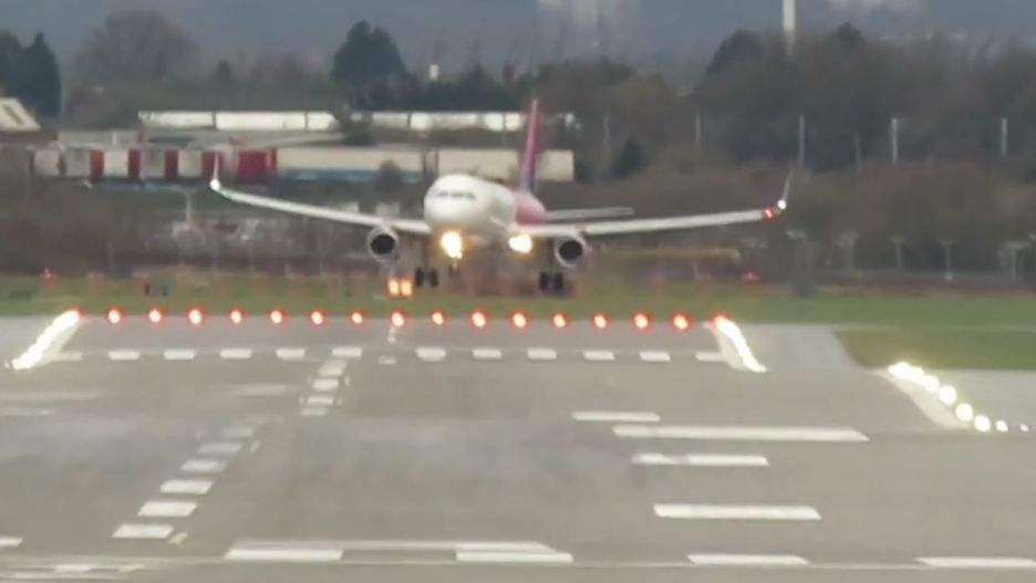Za sterami samolotu Wizz Air, który w dramatycznych okolicznościach lądował w Birmingham, siedział Polak