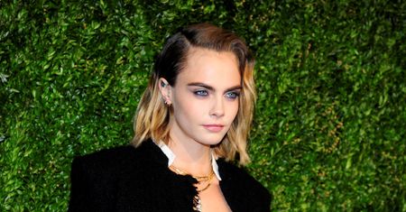 Cara Delevingne oficjalnie potwierdziła swój związek. Z Ashley Benson spotyka się od roku