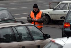 Nie dasz złotówki, porysują ci auto. Problem "parkingowych"