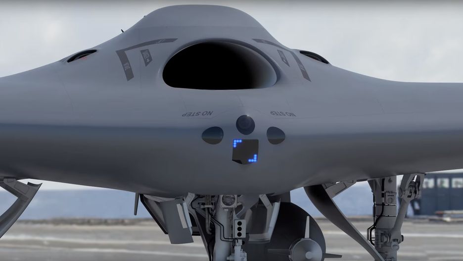 Widok od przodu na Lockhed Martin MQ-25 