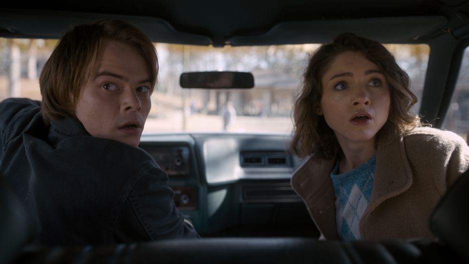 Aktor z "Stranger Things" ma na sobie koszulkę z godłem Polski.
