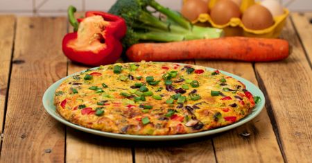 Kolorowa frittata dla juniora