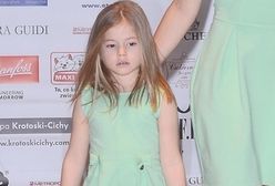 Śliczna córka Rubików na pokazie mody!