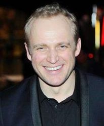 Adamczyk wyrzucił z domu rzeczy Rozz!