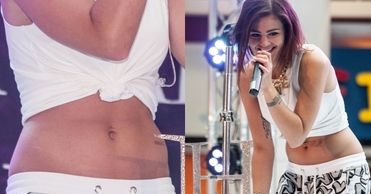 Honey z brzuchem na wierzchu! Sexy?