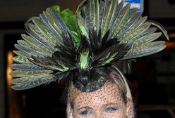 Co ona ma na głowie?!