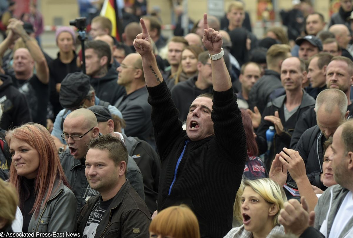 Konserwatywna "Alternatywa dla Niemiec" przed socjaldemokratami. Nowy sondaż