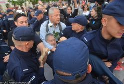 Akt oskarżenia wobec Władysława Frasyniuka trafił do sądu. "Kopał policjanta"