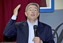 Władysław Frasyniuk siłą wyniesiony z protestu. "Czuję się jak w stanie wojennym"