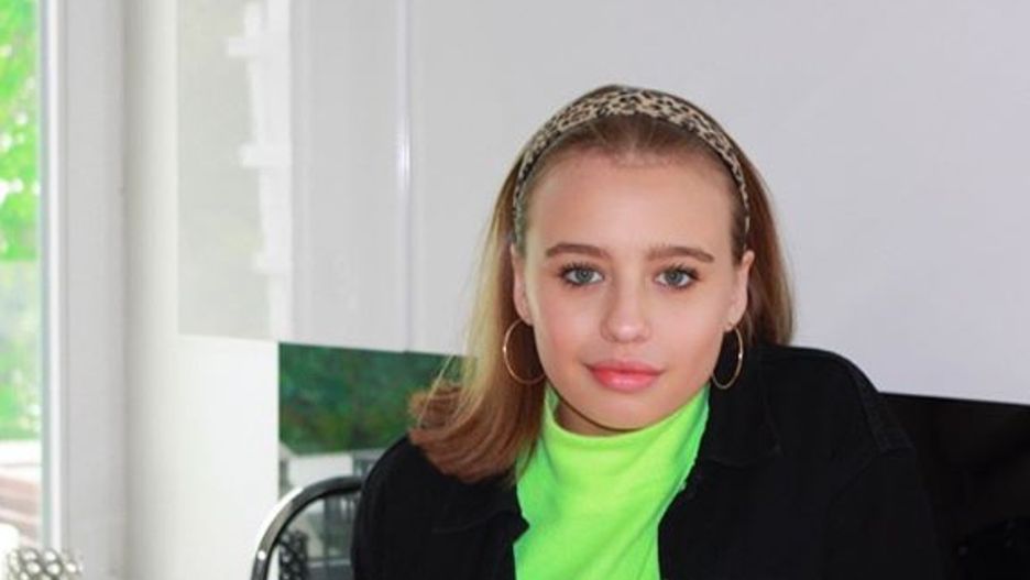 Oliwia Bieniuk coraz bardziej przypomina swoją mamę - Annę Przybylską
