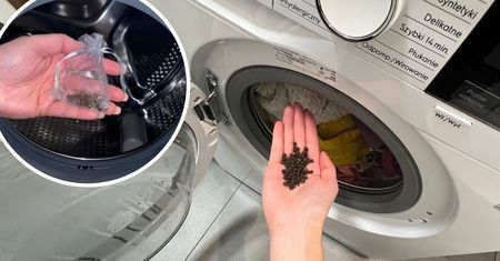 Garść czarnych kuleczek wrzucam do prania. Dzięki nim, ubrania wyglądają jak nowe!