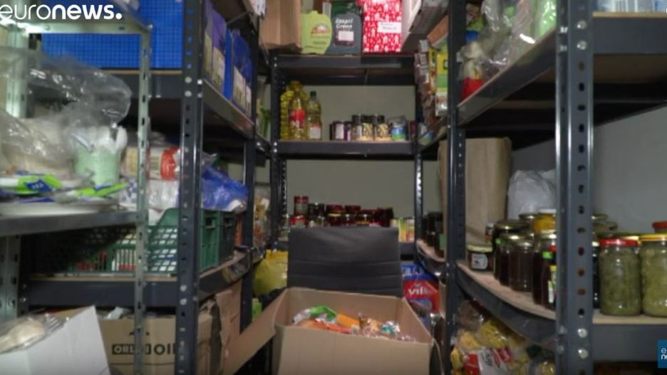 Telewizja Euronews przygotowała reportaż o jadłodzielniach. Zdaniem dziennikarzy punkty pozwalają przetrwać mrozy polskim bezdomnym