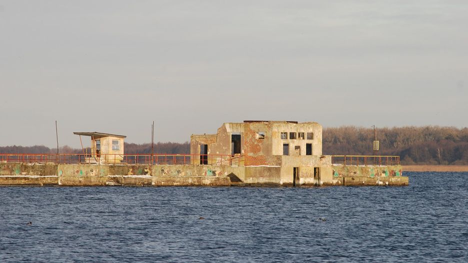 Pod koniec wojny nad Miedwiem koło Stargardu istniał Zakład Doświadczalny, zajmujący się doskonaleniem torpedy F5