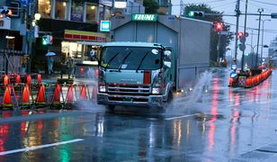 Tajfun Lan uderzył w Japonię. Dwie osoby nie żyją, blisko sto jest rannych