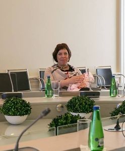 Estonia: noworodek na posiedzeniu rządu